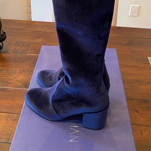 New tieland otk Stuart Weitzman velvet boot